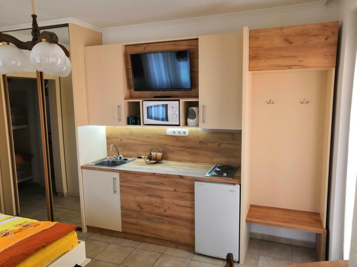 Aqua Erzsi Mama Apartman Hajdúszoboszló Kültér fotó