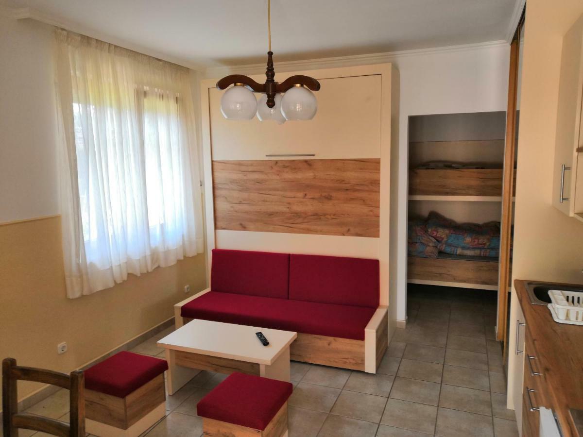 Aqua Erzsi Mama Apartman Hajdúszoboszló Kültér fotó